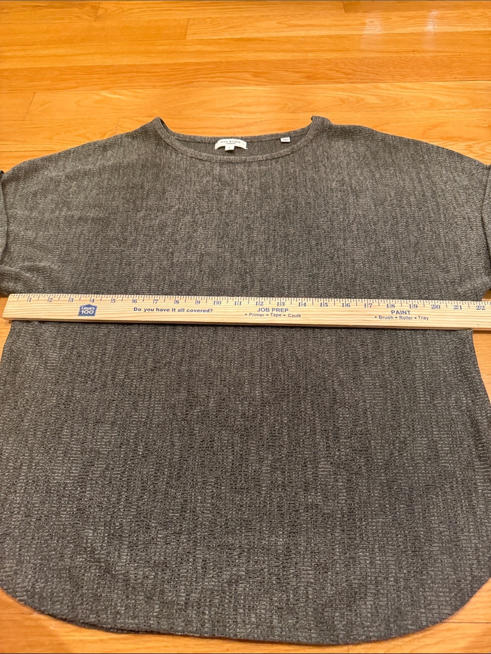 Max studio short sleeve sweater size large . - Picture 3 of 7